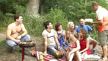 Seduzione del giocatore di football porno milf trans con Aidra Fox e Richelle Ryan