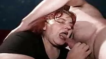 Brazzers: La noiosa festa delle film porno mature casalinghe ostriche è diventata un'enorme festa del cazzo con Jenna Starr su PornHD