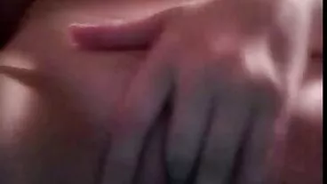 Hottie Bea si fa milf italiane famose sfondare il culo