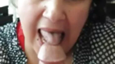 Inserito: Nicole Sage ha un delizioso biscotto video gratis mamme mature su PornHD