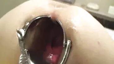 Cali Carter è la bomba di boxe a cui tettone milf porno piace riempire la sua scatola stretta