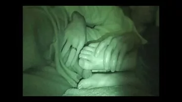 La splendida assistente soccombe porno mature anziane al fascino del suo capo